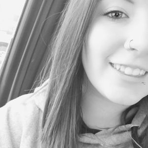 Meet your Posher, Breeana